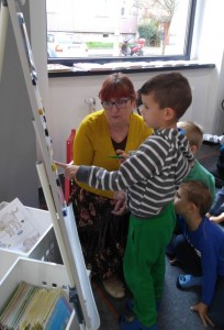 Kasztanki w bibliotece 16