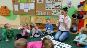 Skrzaty poznaja warzywa i owoce 84